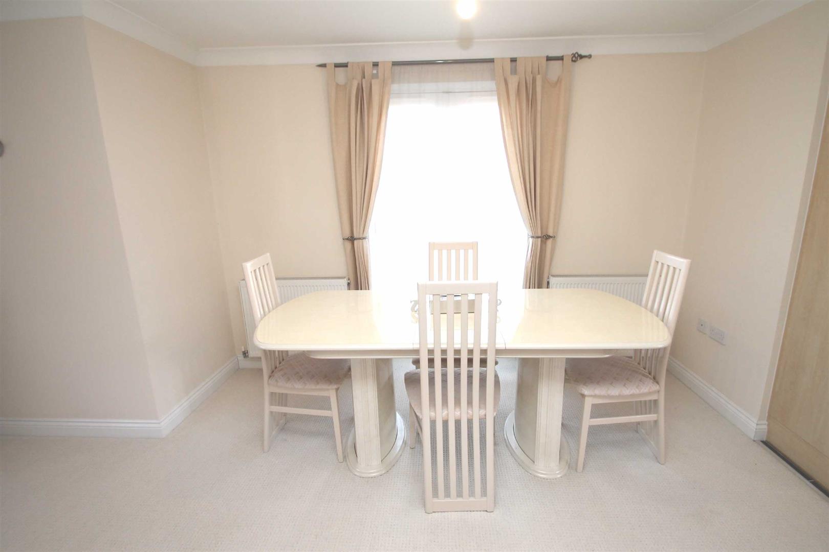 Vernier Crescent, Medbourne, Milton Keynes